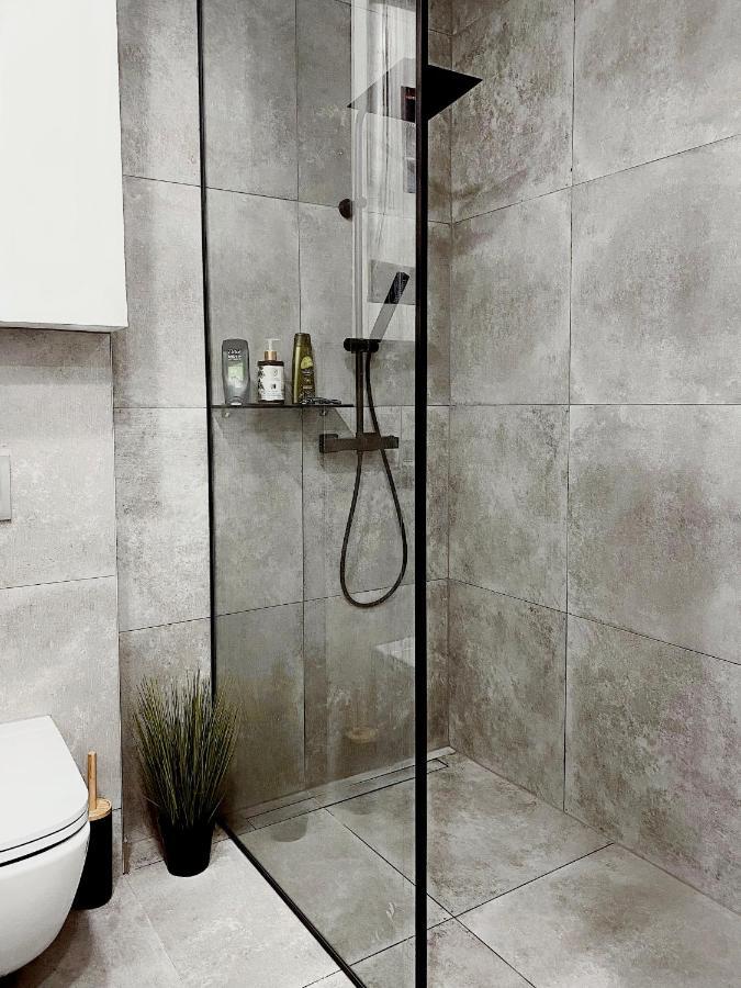 Luxurious 68M2 2Br 3-Room River View Apt In The Heart Of Parnawa Zewnętrze zdjęcie