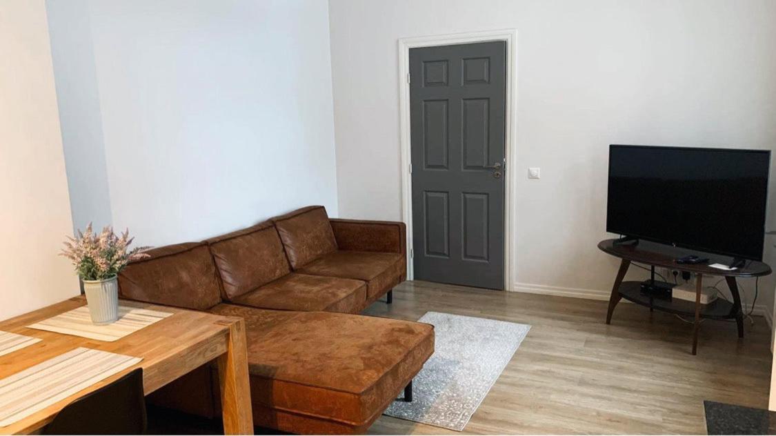 Luxurious 68M2 2Br 3-Room River View Apt In The Heart Of Parnawa Zewnętrze zdjęcie